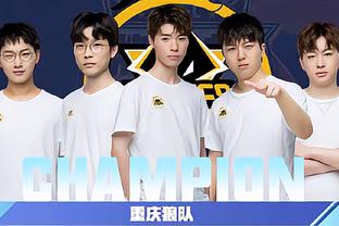 与此同时